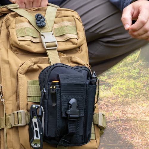 Showing kit clipped to backpack